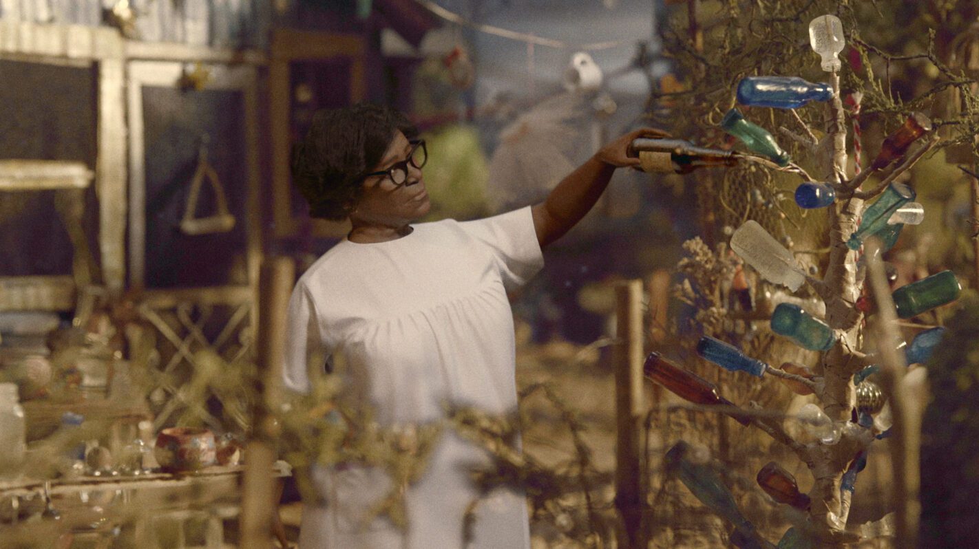 ThisWorldisNotMyOwn_Still_01_NellieMaeRowe_Bottletree